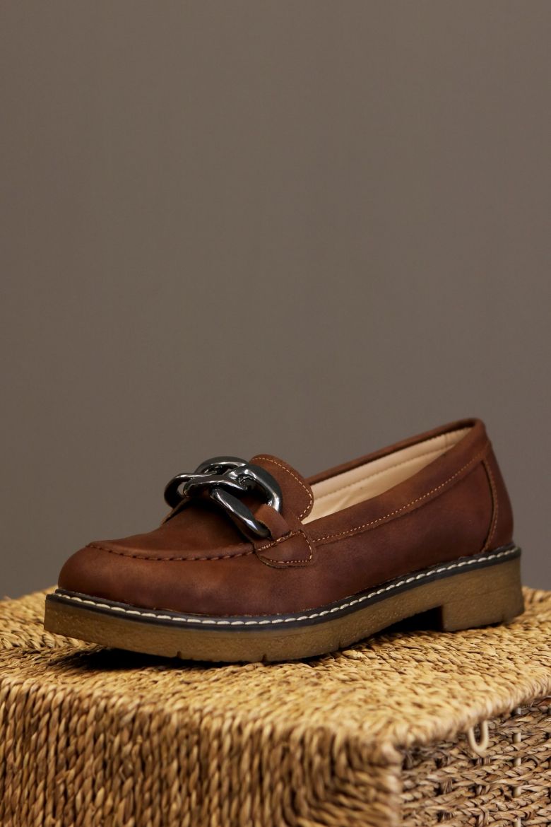 zincir-detayli-duz-taban-kadin-loafer-TABA-01-102