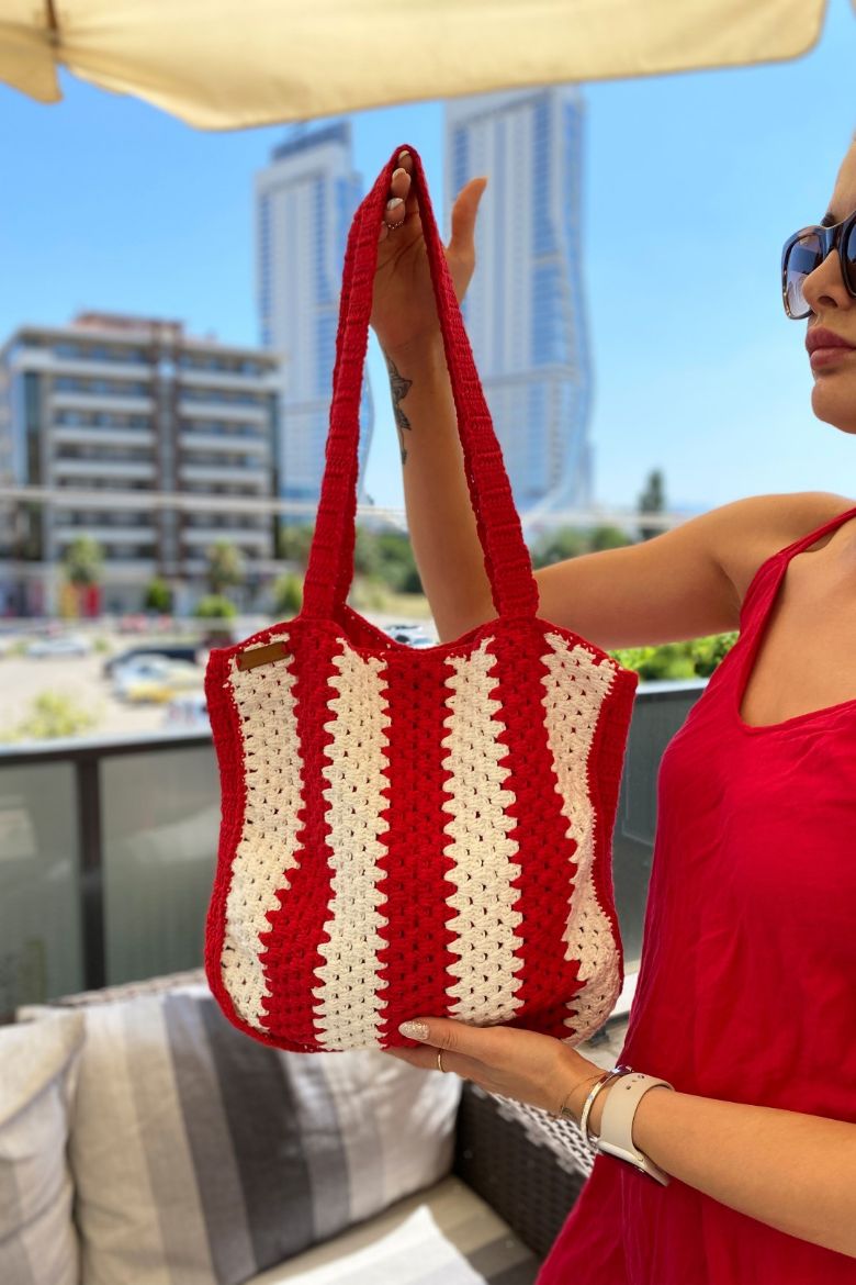Çizgili El Örgüsü Omuz Çantası  KIRMIZI resmi