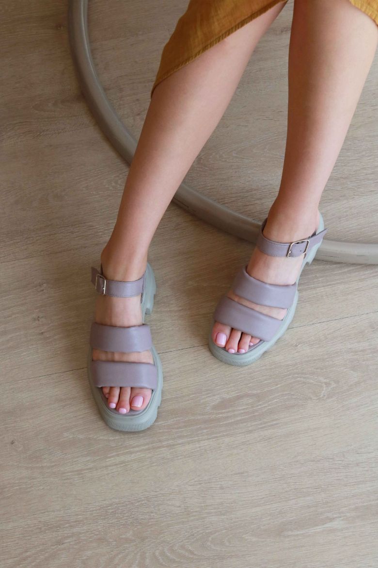 Kemer Detaylı Kalın Taban Hakiki Deri Çift Bantlı Sandalet  VİZON resmi