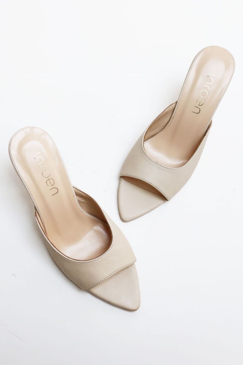 Sivri Burun Hakiki Deri Topuklu Terlik  TEN  resmi