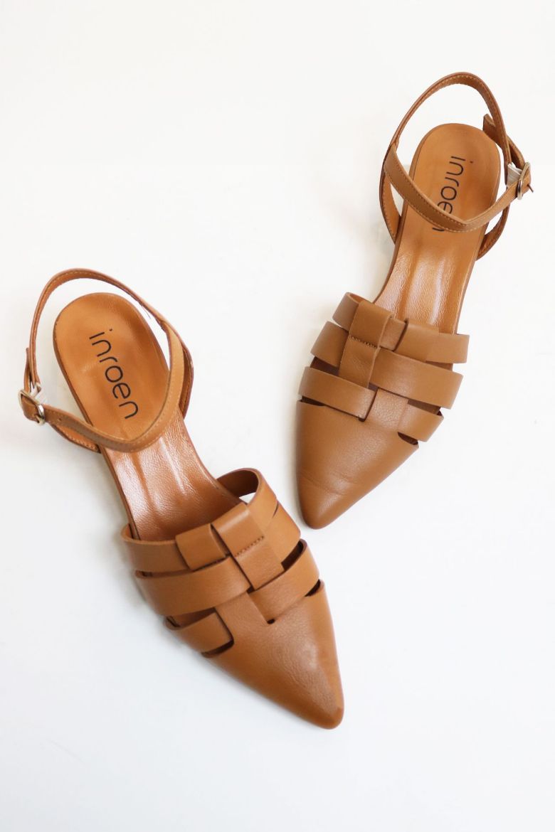 Kemer Detaylı Sivri Burun Hakiki Deri Kısa Topuklu Ayakkabı  TABA resmi