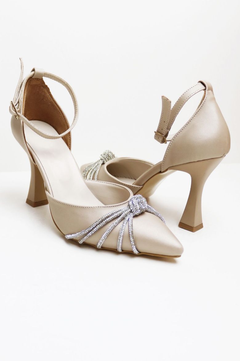 Bilekten Bağlı Taş Geçişli  Kadeh Topuk Stiletto  NUT resmi