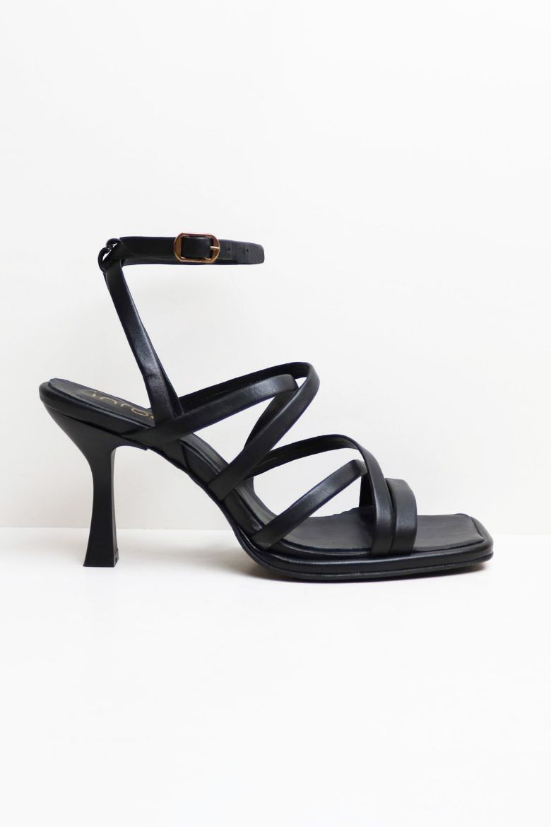 Çarpraz Bantlı Hakiki Deri Bilekten Bağlamalı Kadeh Topuk Topuklu Ayakkabı  SİYAH resmi