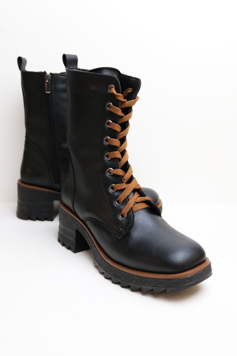 Bağcıklı Kaydırmaz Taban Kadın Bot  SİYAH resmi