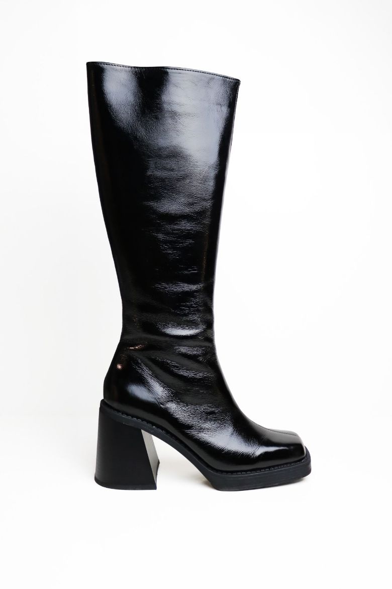 Fermuarlı Küt Burun Kırışık Rugan Hakiki Deri Kalın Topuklu Çizme  SİYAH resmi